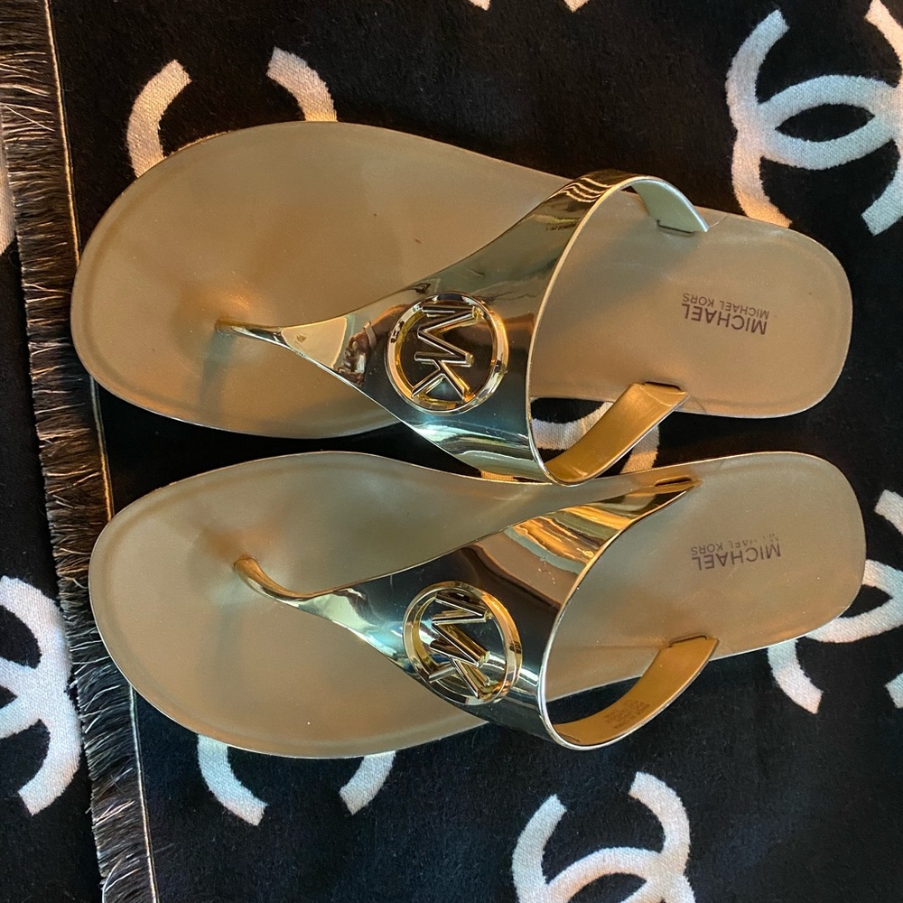 Michael Kors slides NWOT